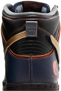 ガンダム × ナイキ SB ダンク ハイ "ユニコーン バンシィ・ノルン" DH7717-400 Sizing ガンダム × ナイキ SB ダンク ハイ "ユニコーン バンシィ・ノルン" DH7717-400