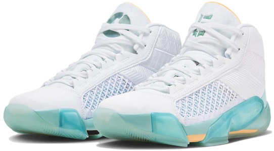 Guo Ailun x Air Jordan 38 PF 'Putih Clear Jade' FD0585-100 Lookbook Guo Ailun x Air Jordan 38 PF 'Putih Clear Jade' FD0585-100