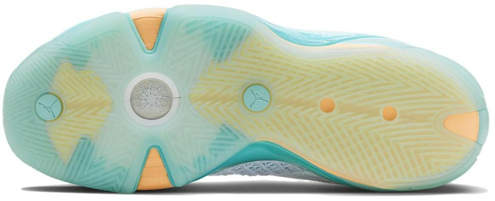 Guo Ailun x Air Jordan 38 PF ''Blanc Clear Jade'' FD0585-100 Sizing Guo Ailun x Air Jordan 38 PF ''Blanc Clear Jade'' FD0585-100