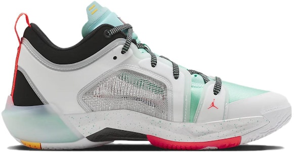 Guo Ailun x Air Jordan Air 37 Low PF 'Perak Hijau Pulau' FB8486-130 Order Guo Ailun x Air Jordan Air 37 Low PF 'Perak Hijau Pulau' FB8486-130