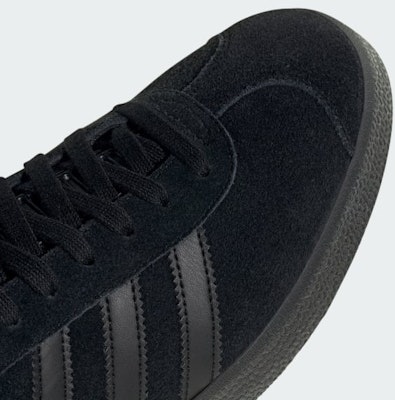 GZ Gazelle Sneakers JI2161 1