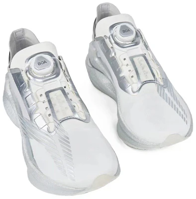 空山基/HajimeSorayama x LiNing李宁 绝影 䨻 空山基聯名 回彈 低幫 跑步鞋 男款 金屬銀 Shop 空山基/HajimeSorayama x LiNing李宁 绝影 䨻 空山基聯名 回彈 低幫 跑步鞋 男款 金屬銀