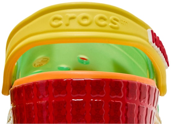 Haribo x Crocs 經典花紋拖鞋「漸層軟糖」 210896-90H Sizing Haribo x Crocs 經典花紋拖鞋「漸層軟糖」 210896-90H