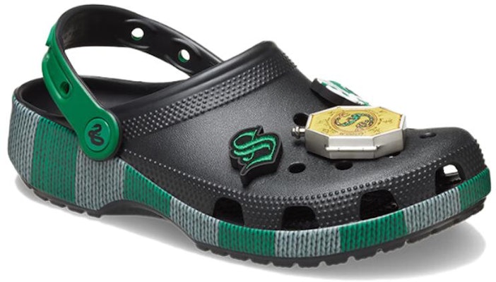 Zuecos Clásicos Harry Potter x Crocs 'Slytherin' 210527-90H Lookbook Zuecos Clásicos Harry Potter x Crocs 'Slytherin' 210527-90H