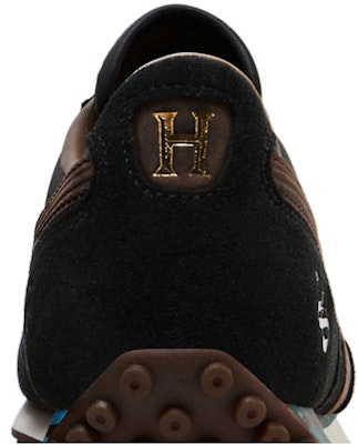 Harry Potter x Puma Easy Rider 'Golden Snitch' 401429-01 Sizing Harry Potter x Puma Easy Rider 'Golden Snitch' 401429-01