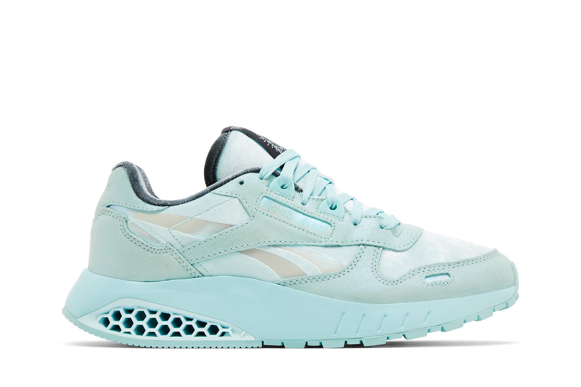 Buy Harry Potter x Reebok Classic Leather Hexalite 'Patronus Charm' Sepatu 100201813