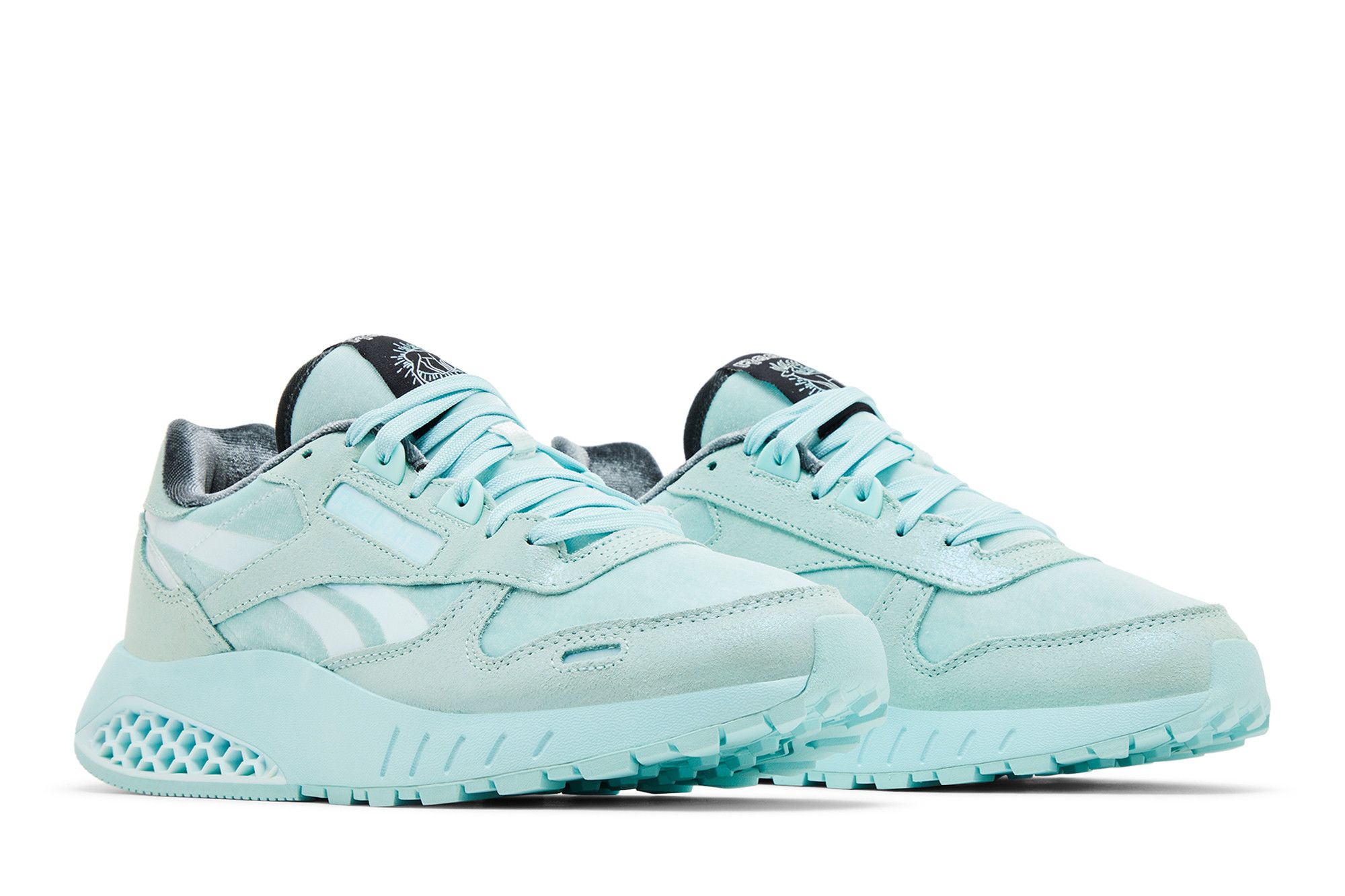 Cheap Harry Potter x Reebok Classic Leather Hexalite 'Patronus Charm' Sepatu 100201813