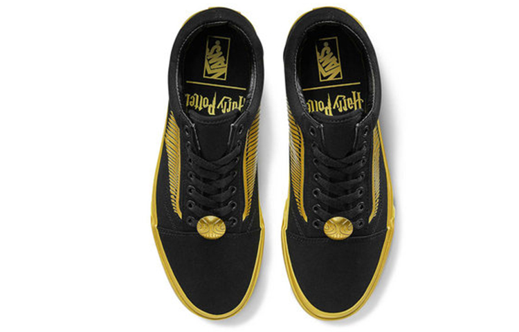 Shop Harry Potter x Vans Old Skool 'Golden Snitch' Emas VN0A4BV5V3K