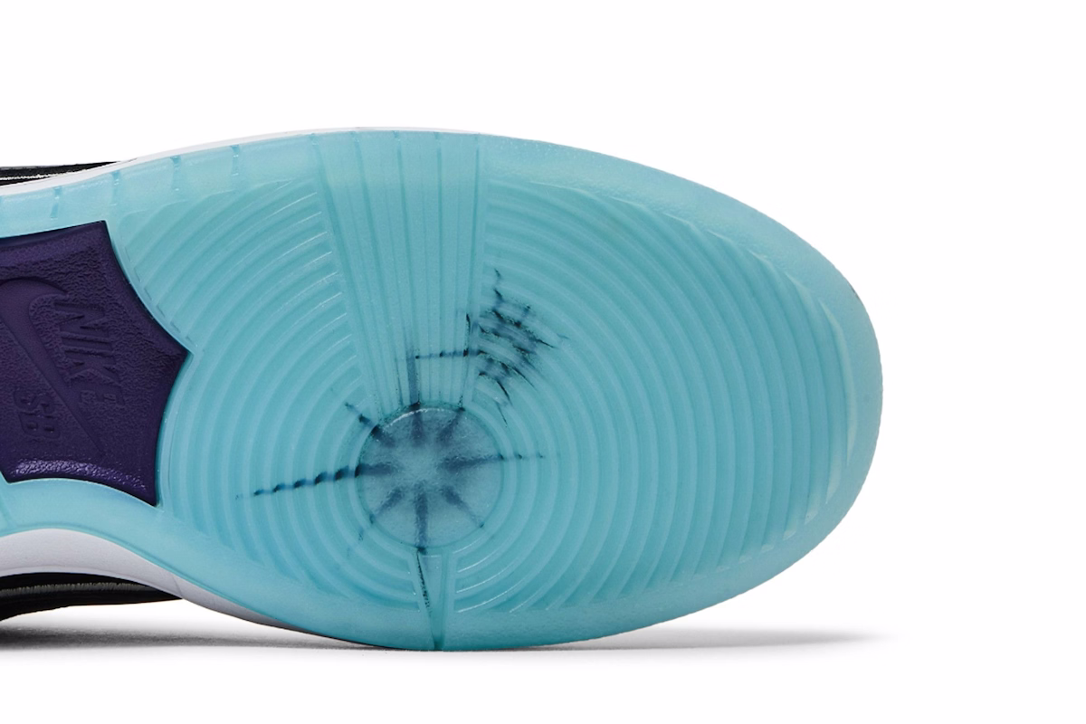 Hayley Wilson x Nike Dunk Low SB 'Court Purple'