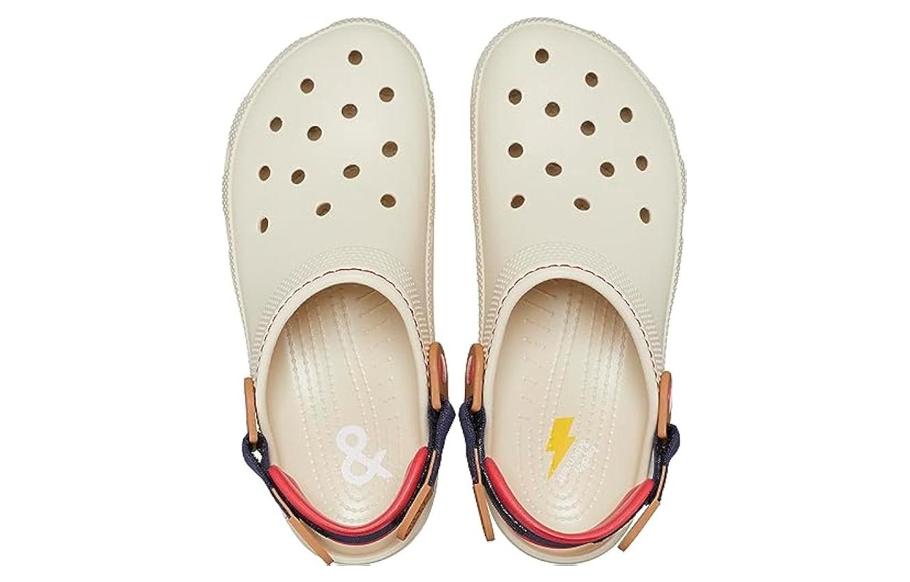 Shop Hedley & Bennett x Crocs Slip Resistant Clog 'Bone' Tahan Licin 208633-2Y2
