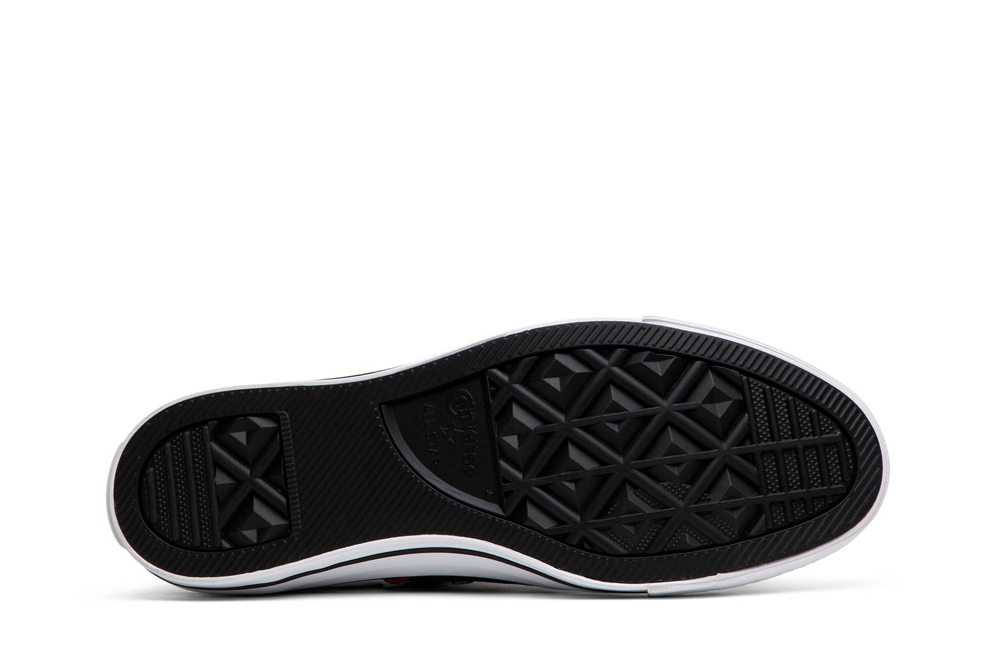 Shop ハローキティ x コンバース チャックテイラー オールスター キャンバス Ox 'ブラック' 162947C