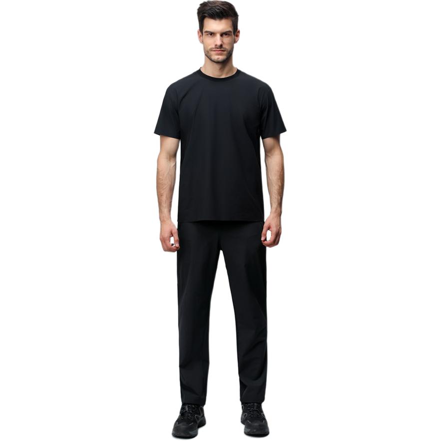 Lookbook Helly Hansen HELI HANSEN 涼感短袖T恤 休閒商務風格。 HC4AATS22M