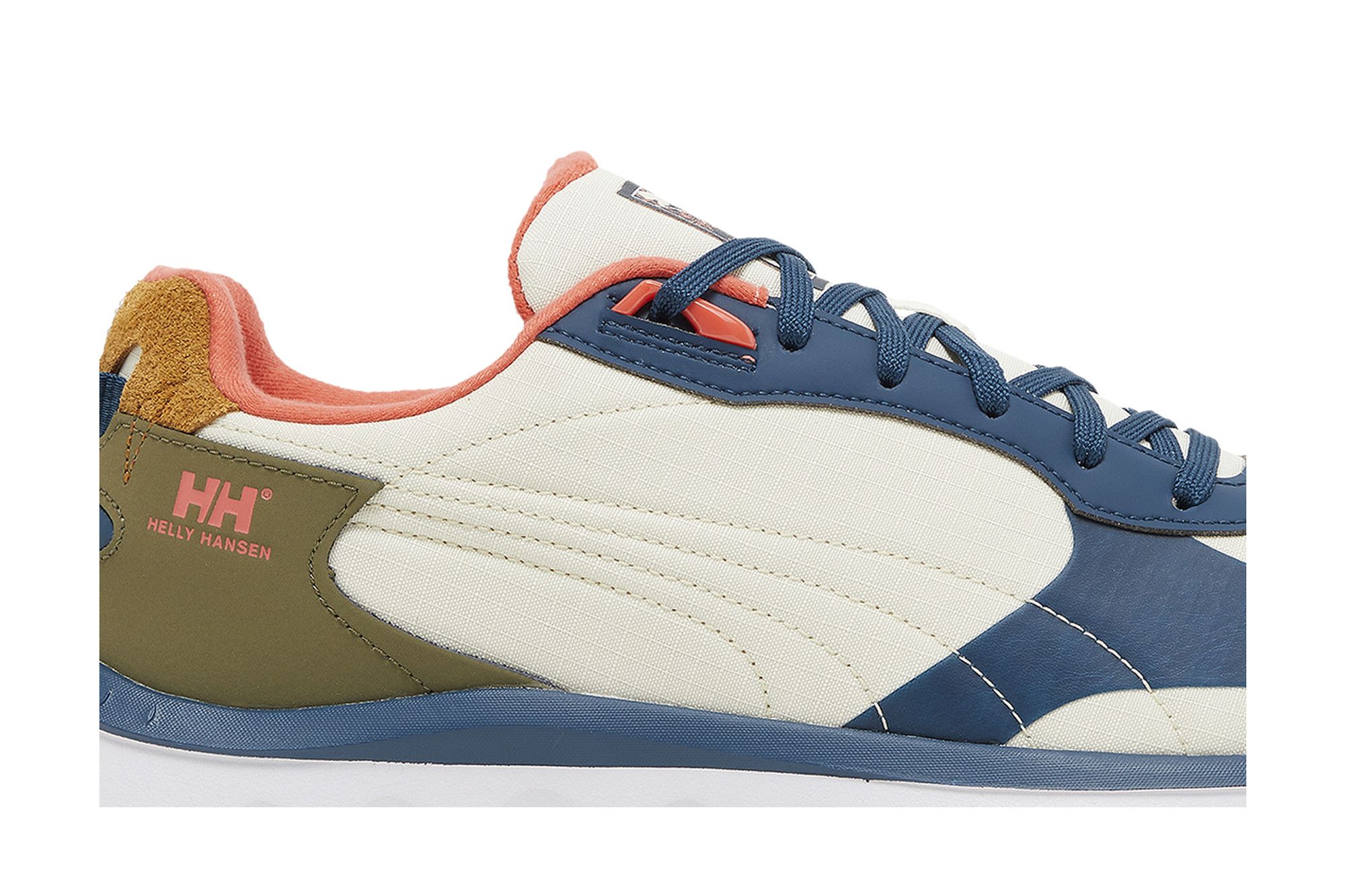 Order Helly Hansen x Puma Wild Rider 'Biru Intens Asparagus Putih' 382337-01