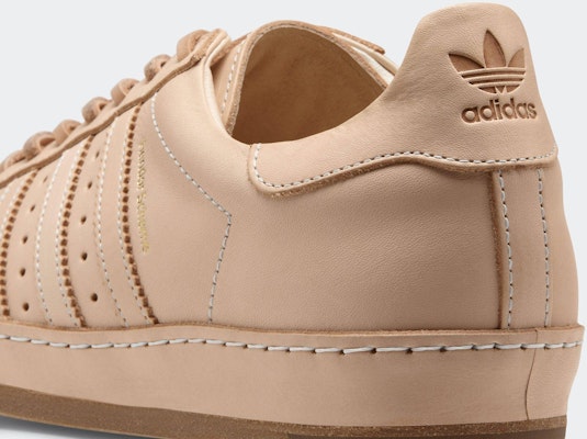 Hender Scheme x 阿迪达斯 超级明星 CI9812 Lookbook Hender Scheme x 阿迪达斯 超级明星 CI9812