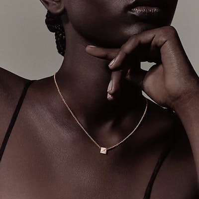 HERMES 18K Rose Gold Diamond Necklace Unisex Couple Design Gold Color. H223205B 0038 Shop HERMES 18K Rose Gold Diamond Necklace Unisex Couple Design Gold Color. H223205B 0038