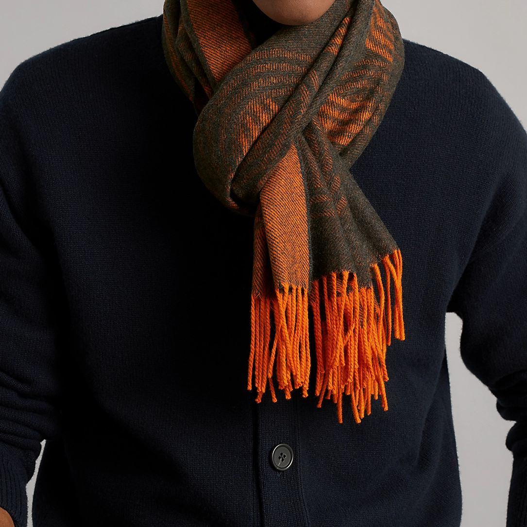 HERMES  24 Speedway Print Fringe Cashmere Scarf in Orange. H392684T-04 圖 3