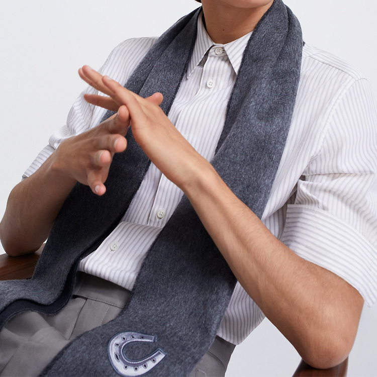 HERMES  Black Soft Knit Scarf - Stylish, Comfortable, and Warm. H393831T 01 圖 3