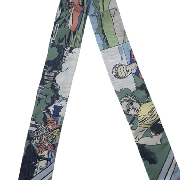 Shop HERMES Pañuelo de Seda Azul con Diseño Estampado. 063463S06