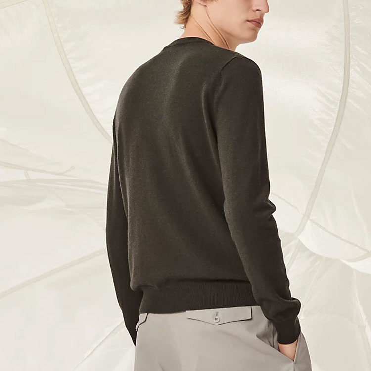 Shop 愛馬仕羊絨圓領針織毛衣海藻綠 H257010HA2O