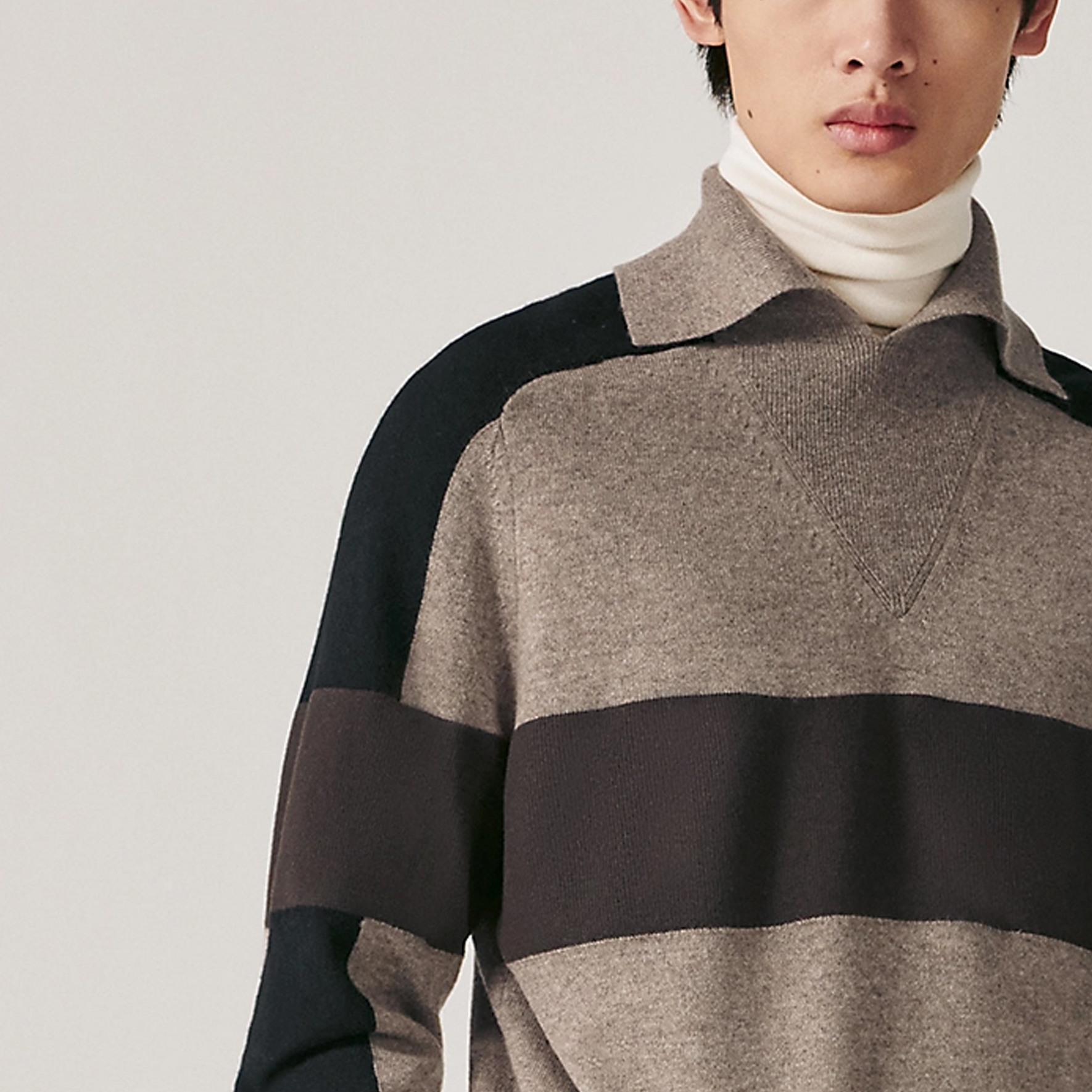 Purchase 에르메스 컬러블록 스트라이프 긴팔 폴로 스웨터 비브런트. H367225HA3X