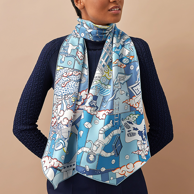 HERMES 'Epic' Silk Scarf Blue/White/Deep Pink. H103691S-02 圖 3