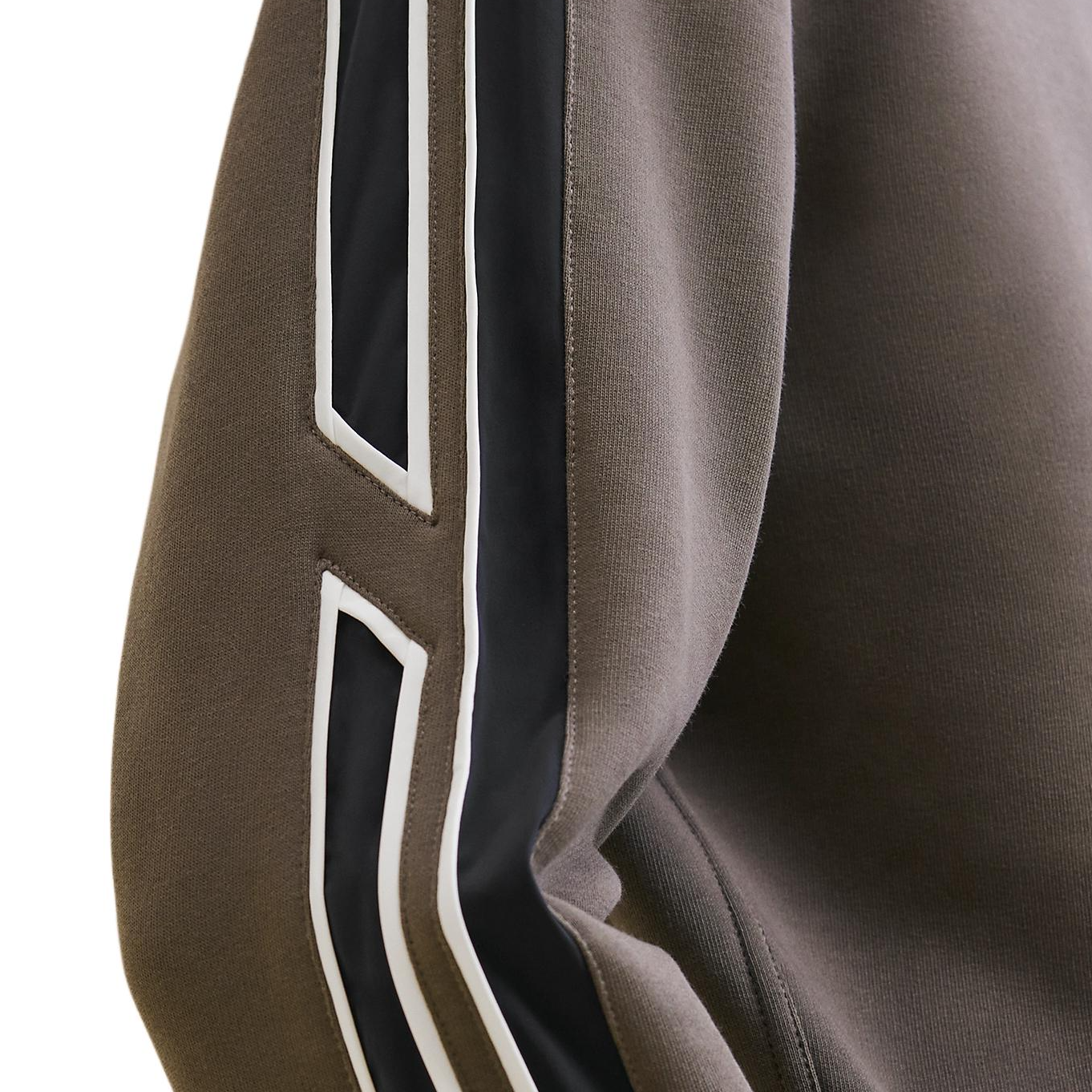 Shop エルメス グレー プルオーバー クルーネック 長袖 スウェットシャツ H467770HA0I