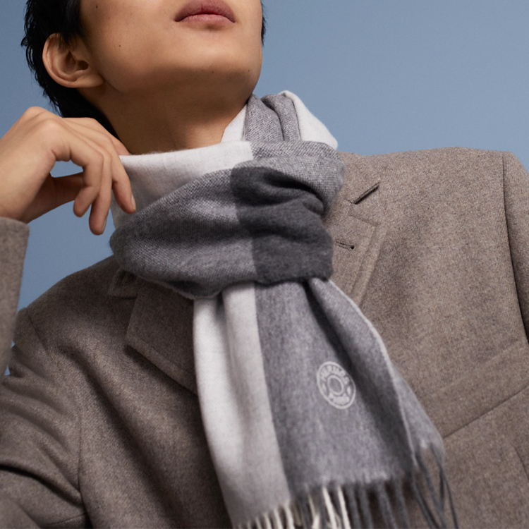 HERMES  Grey Striped Logo Tassel Wool Scarf H393834T-06 圖 5