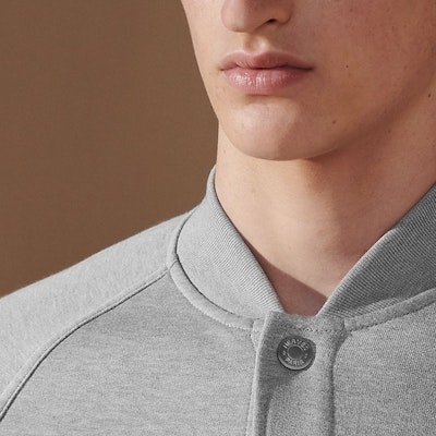 HERMES 經典字母貼單排釦外套 淺灰色 H457810HA1O Shop HERMES 經典字母貼單排釦外套 淺灰色 H457810HA1O