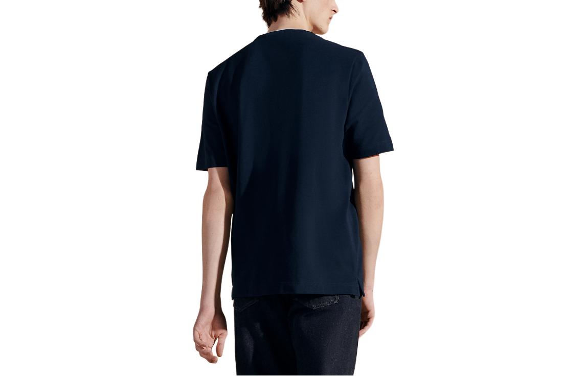 Lookbook 에르메스 네이비 블루 자수 레터 스트라이프 트림 크루넥 티셔츠. H457980HA01