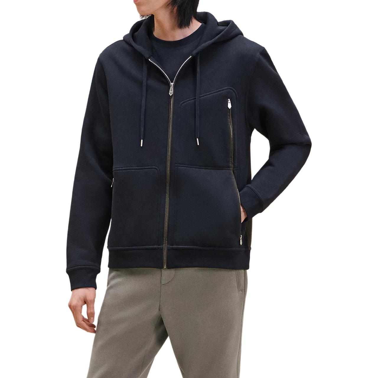 Lookbook HERMES Ocean Blue SS24 Hoodie Sweatshirt Warna Polos dengan Drawstring Kasual H467870HA01