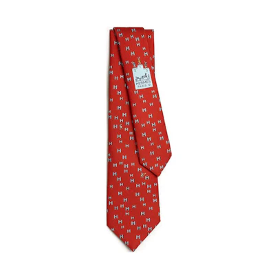 HERMES Red Silk Tie with Logo Letter Design. H006349Tv15