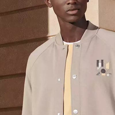 爱马仕 单排扣长袖夹克 米白色搭配标志补丁设计 H457810HA1W Details for 爱马仕 单排扣长袖夹克 米白色搭配标志补丁设计 H457810HA1W