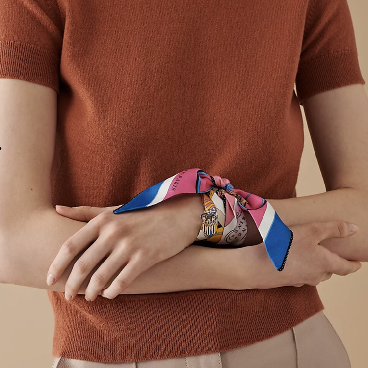 HERMES 'Spring in Motion' Pink Fashion Scarf Unisex Couple Design. H853932s23 圖 3