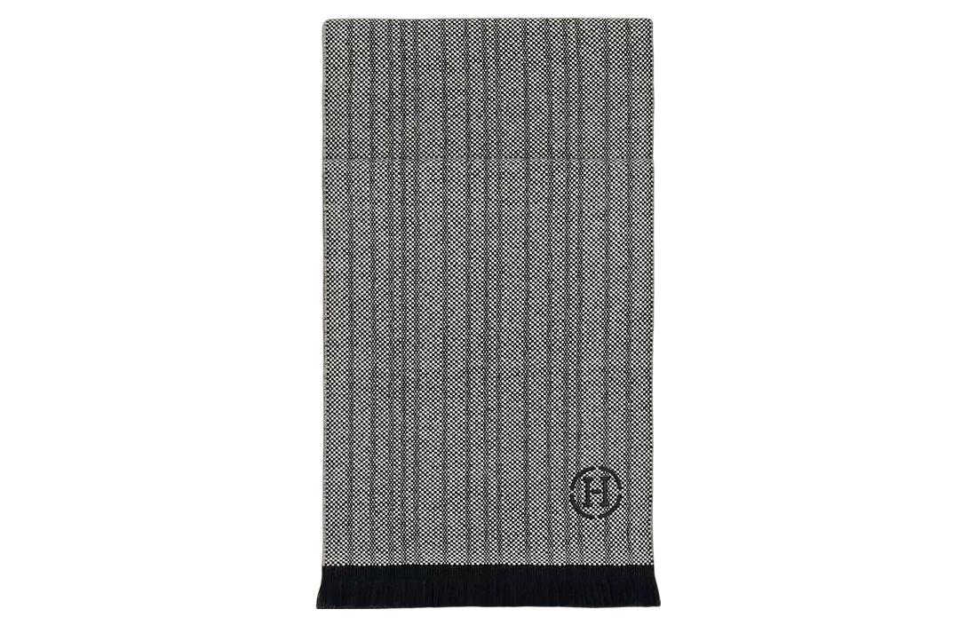 Order HERMES  Stylish Versatile Scarf with Tassels H393823T 01