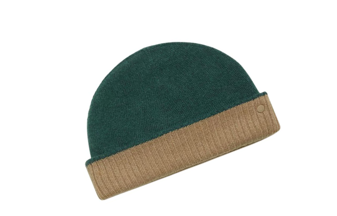 Shop HERMÈS Gorro Bicolor Verdes/Beige Lana de Cabra con Detalles de Goma. H232074NvVELA
