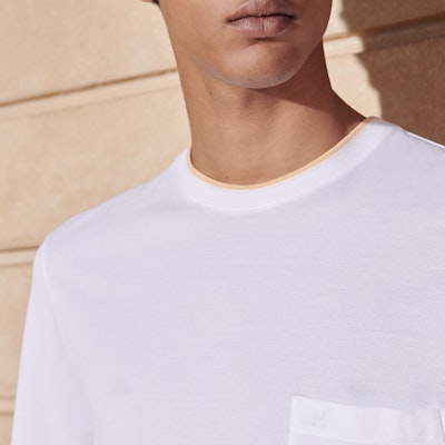 HERMÈS Camiseta Casual Blanca de Manga Corta con Bolsillo y Cuello Redondo H457980HA90 Shop HERMÈS Camiseta Casual Blanca de Manga Corta con Bolsillo y Cuello Redondo H457980HA90