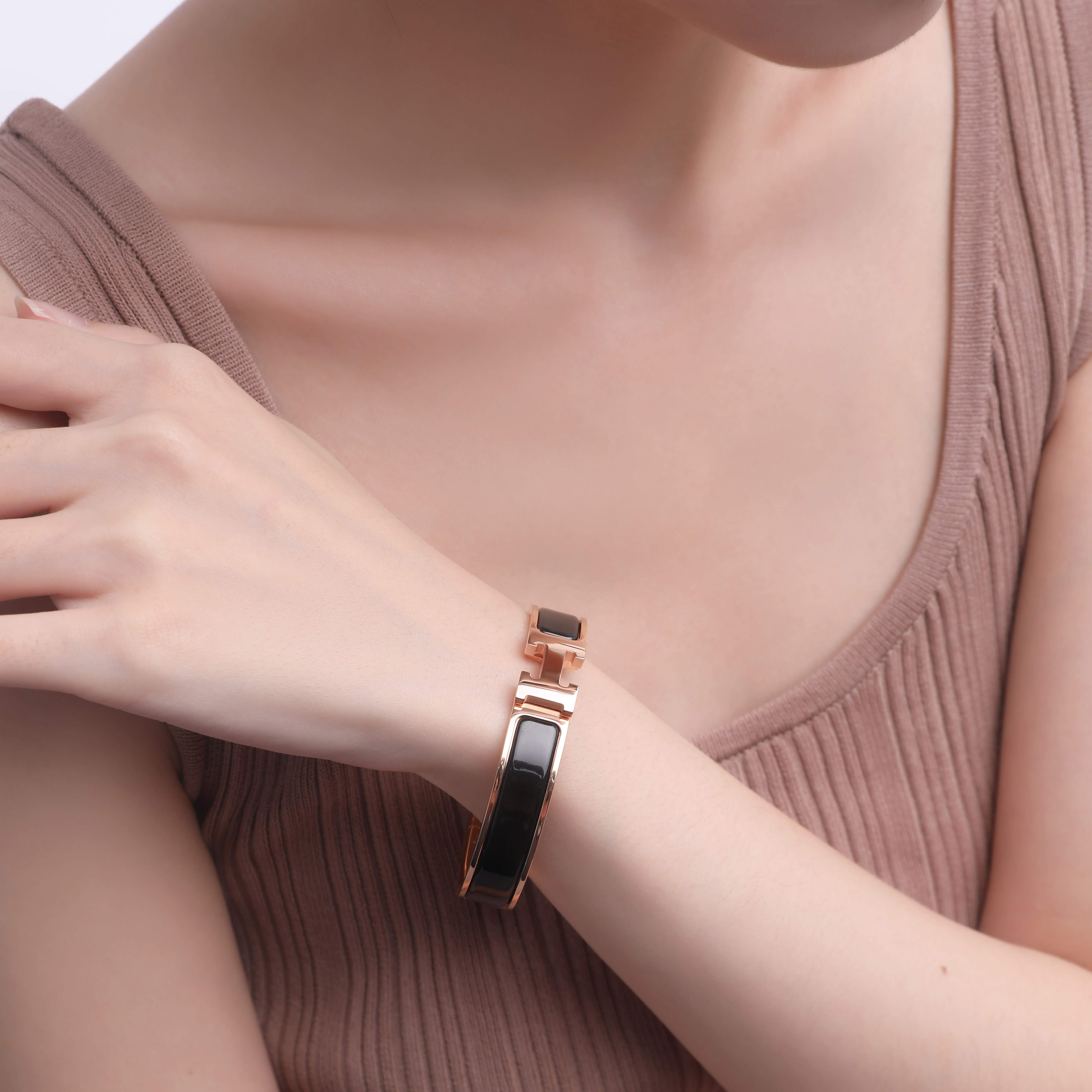 HERMES Alloy Unisex Vintage Bracelet H700001FO01GM 圖 3