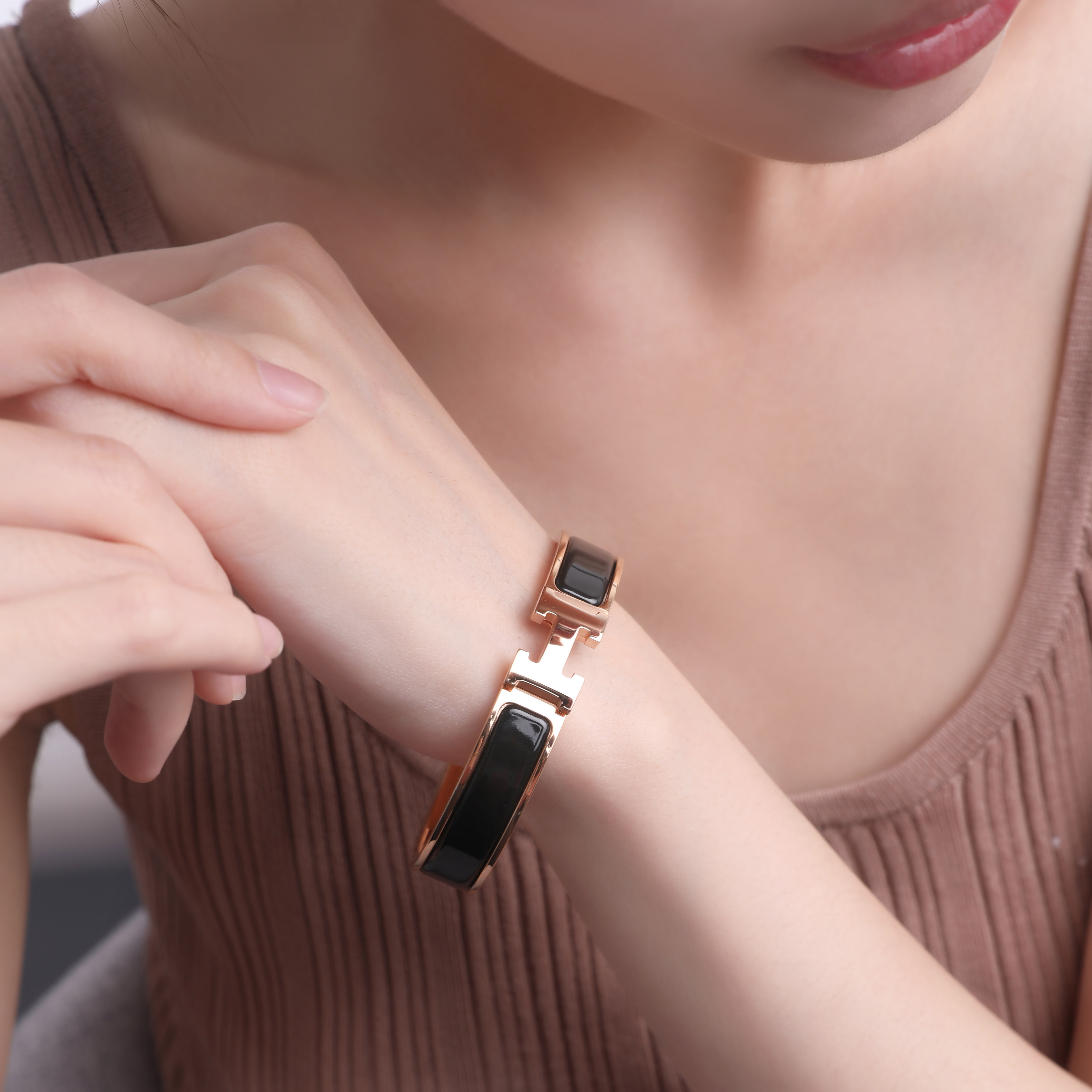 HERMES Alloy Unisex Vintage Bracelet H700001FO01GM 圖 4