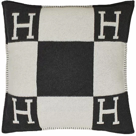 hermes-avalon-pillow-large-model-ecru-gris-fonce