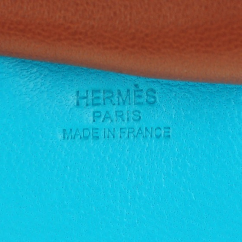Lookbook Hermès Llavero Milo Rodeo Caballo Lambskin GM Azul Azteca/Azul Eléctrico/Fauve