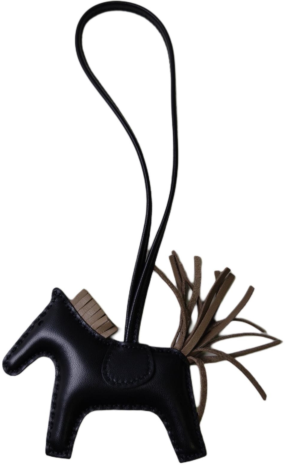 hermes-black-lambskin-horse-shaped-keychain-unisex-couple-accessory-h064929-cafi