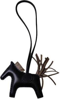 HERMES Black Lambskin Horse-Shaped Keychain Unisex Couple Accessory. H064929CAFI Order HERMES Black Lambskin Horse-Shaped Keychain Unisex Couple Accessory. H064929CAFI
