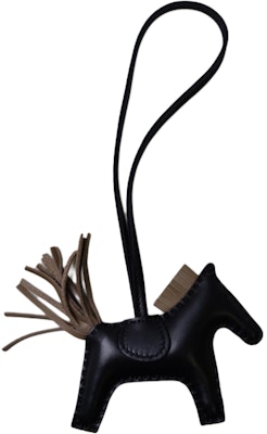 HERMES Black Lambskin Horse-Shaped Keychain Unisex Couple Accessory. H064929CAFI Lookbook HERMES Black Lambskin Horse-Shaped Keychain Unisex Couple Accessory. H064929CAFI