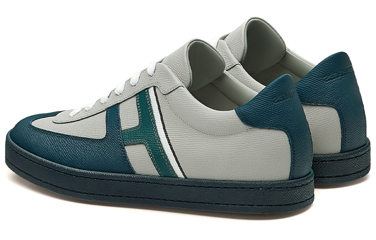 Shop HERMES ブーメラン「グレイシャーブルー」H211861Z-HB1 H211861Z-HB1