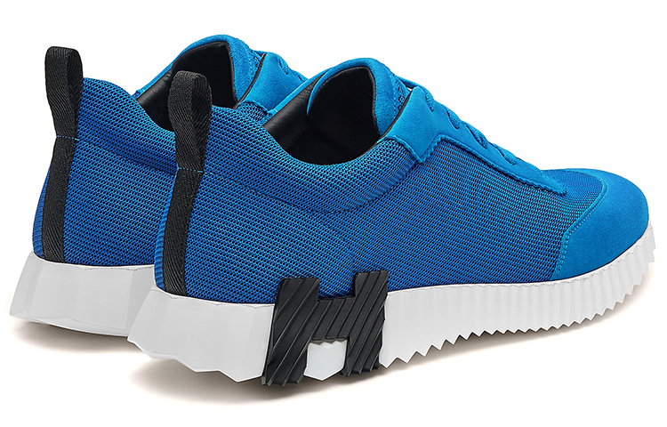 Shop エルメス  弾む「エレクトリックブルー」 H202934Z-H7T