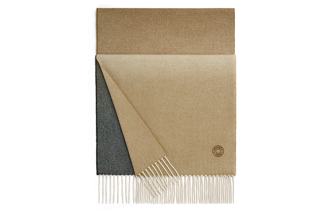 HERMES Cashmere Scarf with Tassels for Men in Camel Color. H394805Tv05