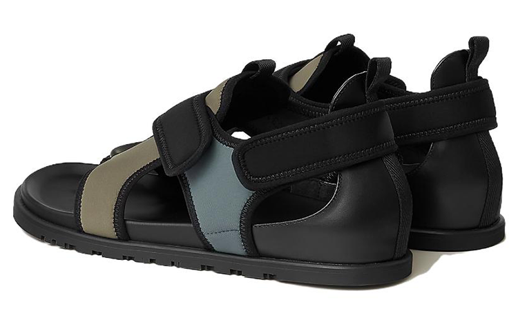 Shop 에르메스 그린비치 캐주얼 샌들 (Hermes Green Beach Casual Sandal) H231747Z-HW6