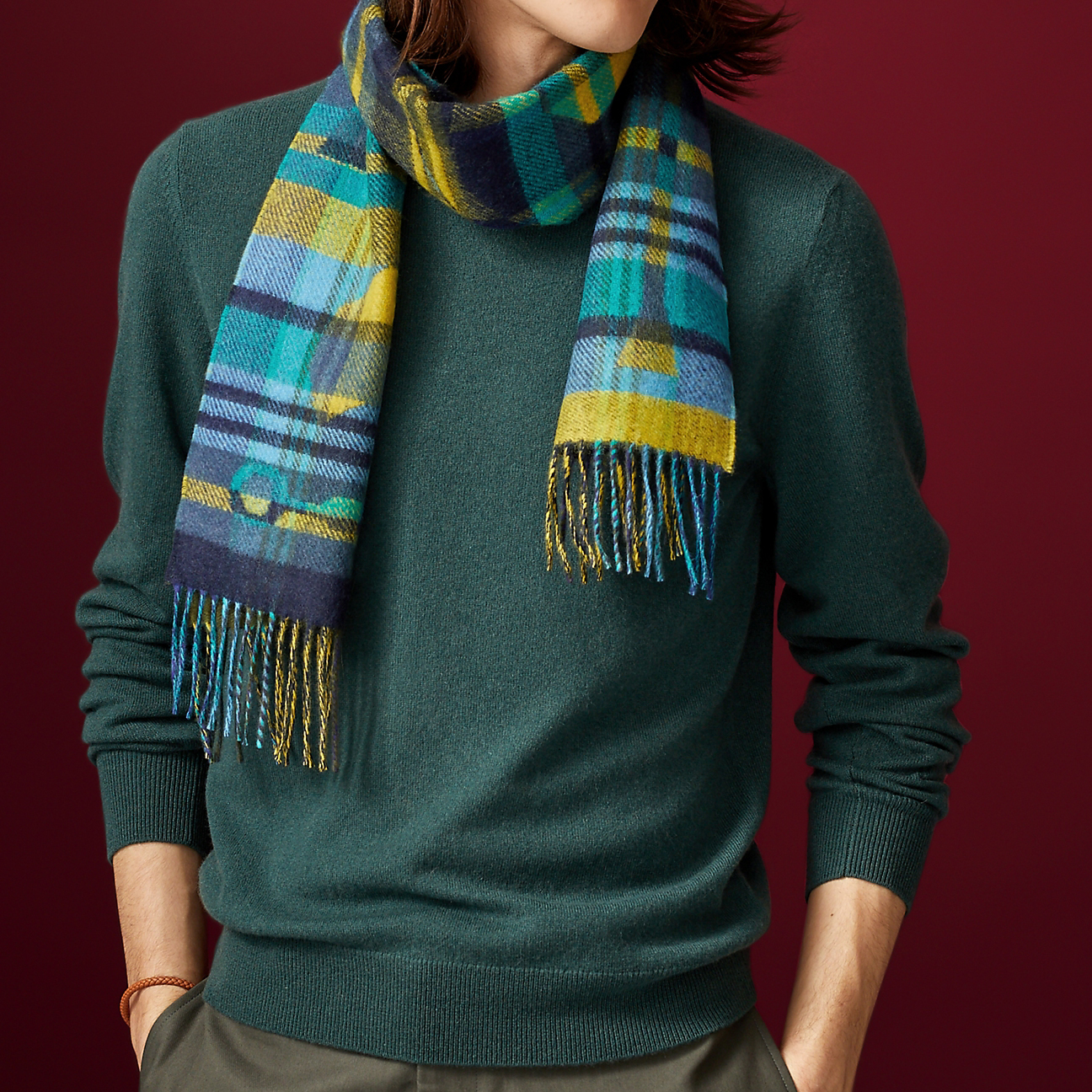 Hermes Checkered Cashmere Scarf Equestrian Design - Sea Blue H393554T-03 圖 3