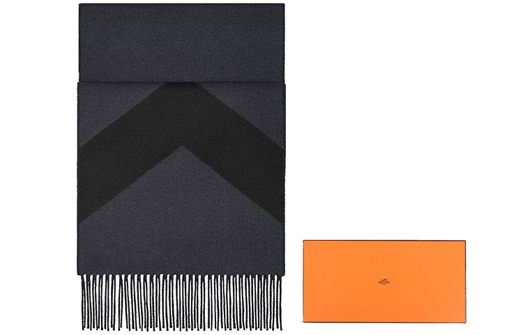 HERMES Chevron Pattern Cashmere Scarf in Navy Blue H259065S-06