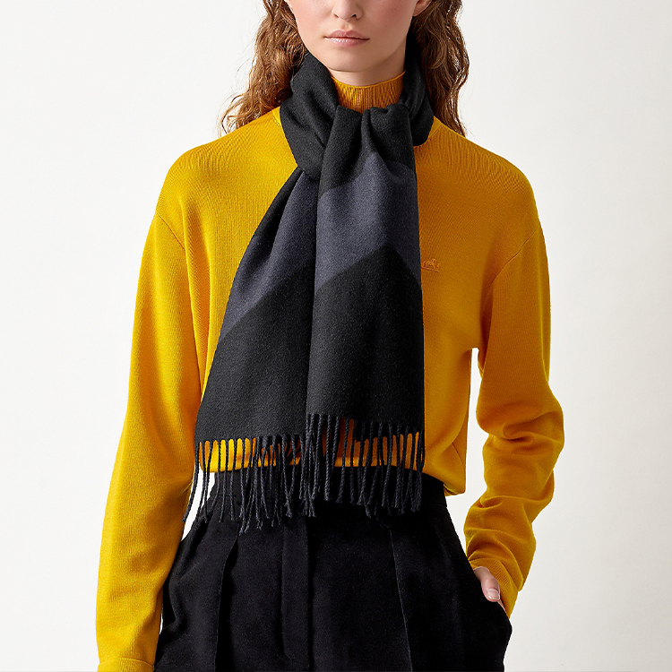 HERMES Chevron Pattern Cashmere Scarf in Navy Blue H259065S-06 圖 4